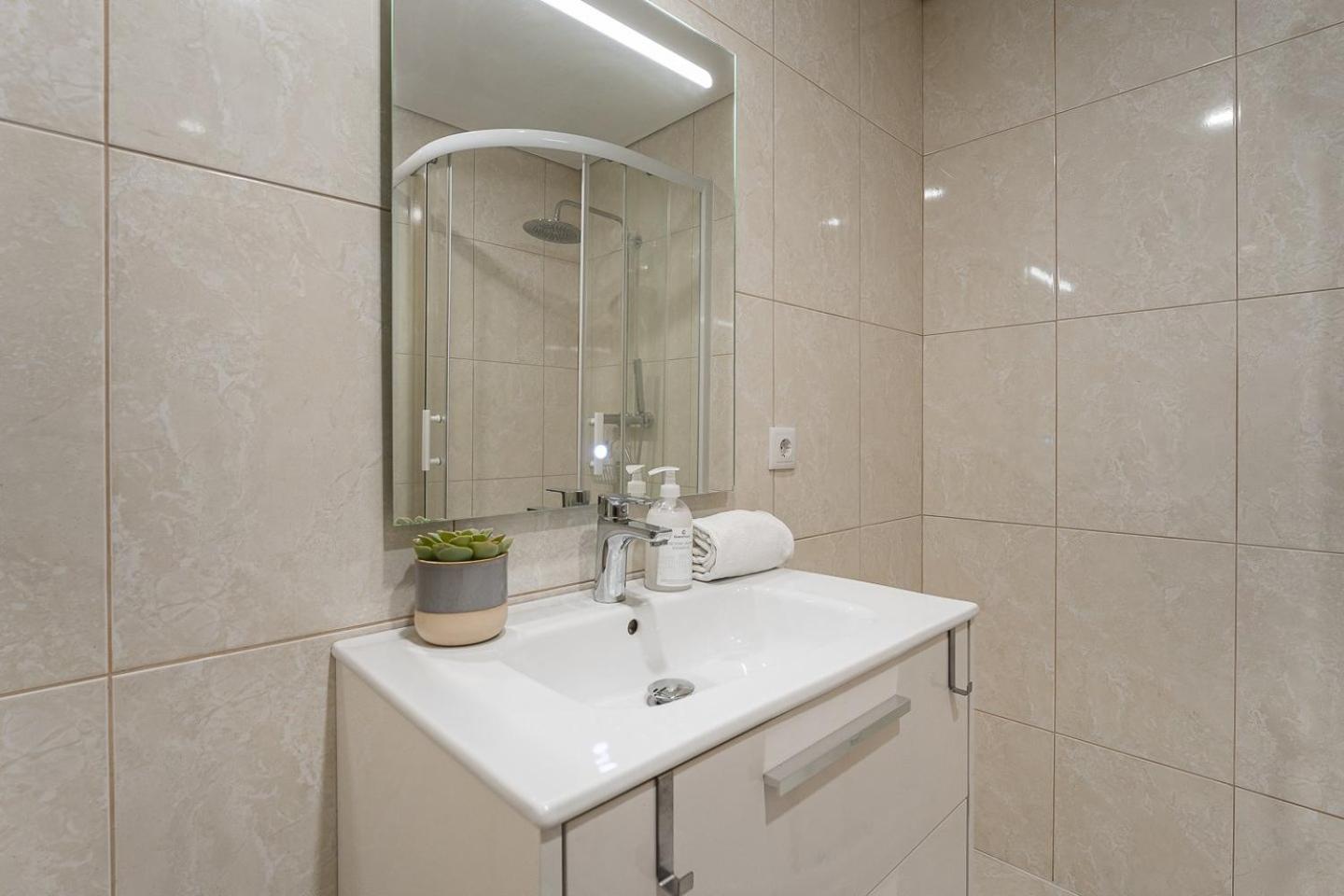 Guestready - Miragaia Stone Studios & Apartments OOporto Exterior foto